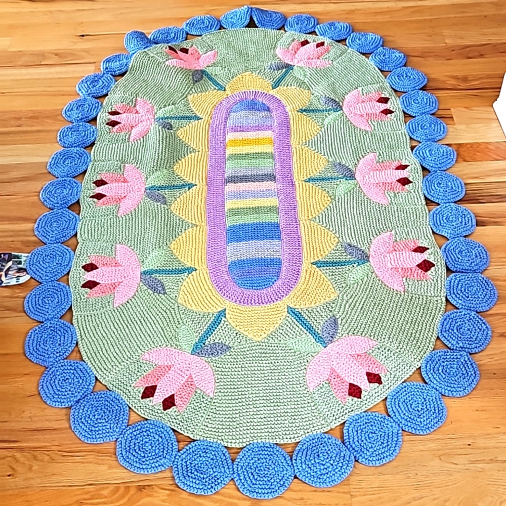 NWT JODI BOISSO HAND MADE OVAL RUG